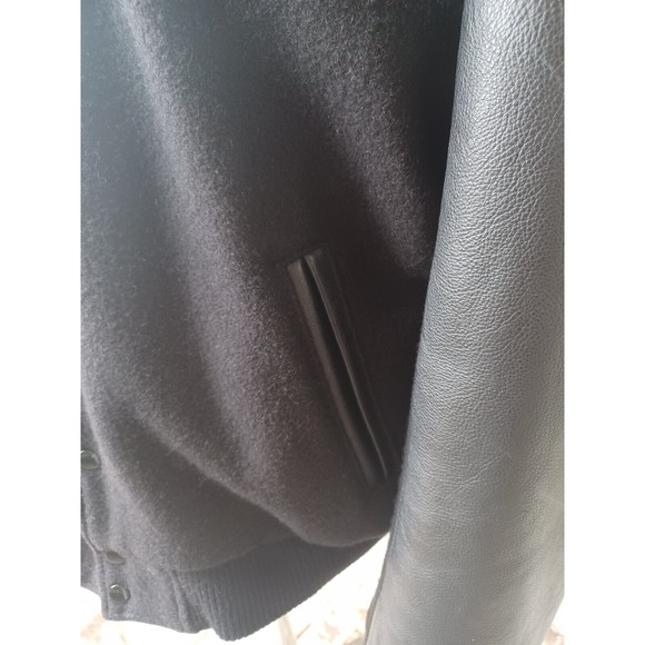 Walker Texas Ranger Black Cast & Crew Varsity Jacket Large 100th Episode 96-97 - Picture 4 of 10